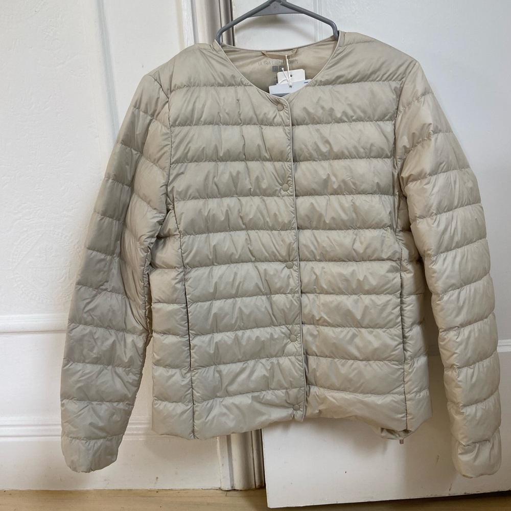 Uniqlo Ultra Light Down Compact Jacket in Cream NWT
